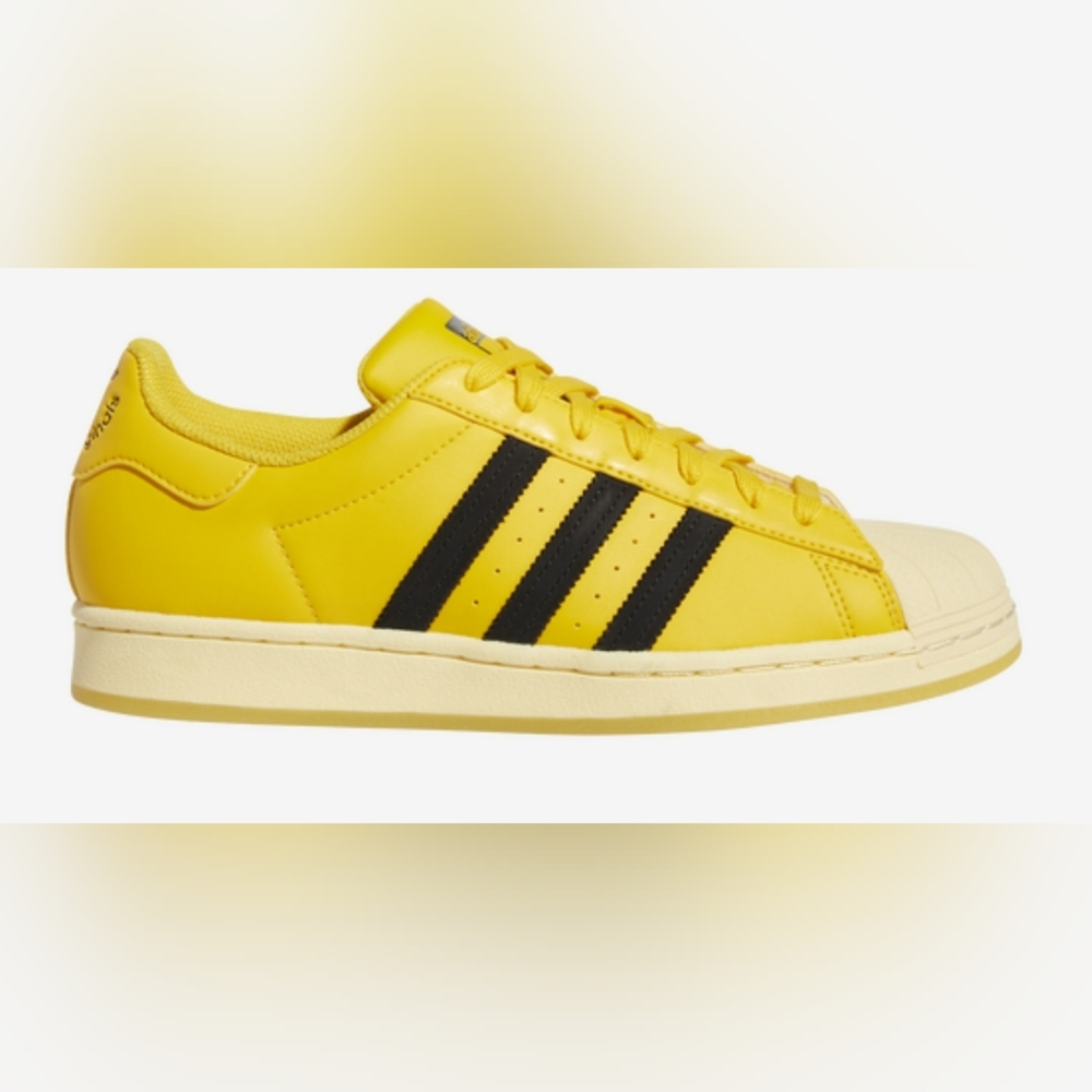 men's Adidas Superstar shoes black yellow sz 10